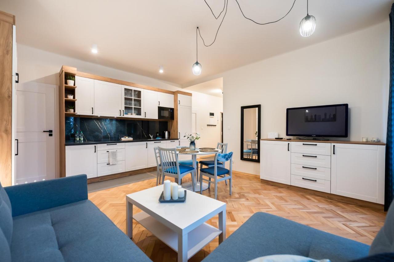 Old Town Eclectic Apartment For 6 People Warszawa Eksteriør billede